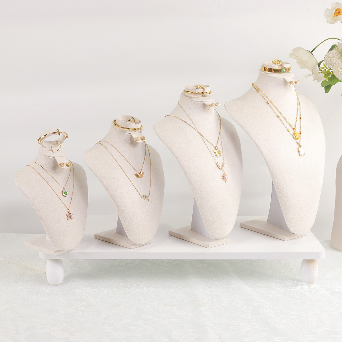 Body Jewelry Display Case - Body Velvet Jewelry Display-Büste, humanoider Hals/Brust