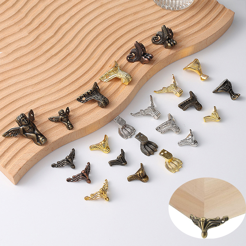 4 Stück antike Box Beine Füße, – Body Jewelry Display Case Bewertung und Preis